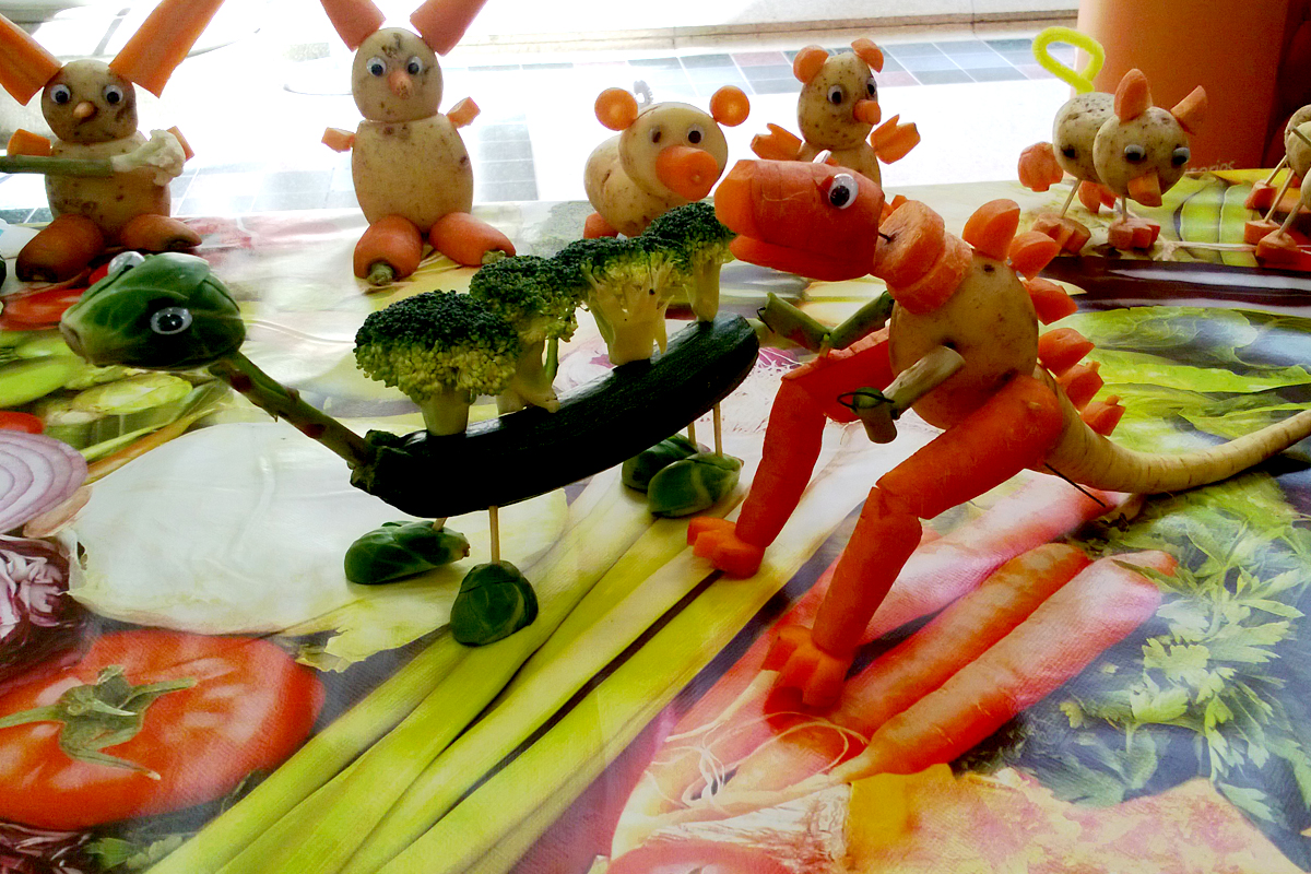 Vegetable Critters, Eco friendly crafts, Craft Workshop, Art and Crafts Boston, Sleaford, Lincolnshire, Lincoln, Newark, Nottinghamshire, Rutland, Northampton, South Yorkshire, have a go