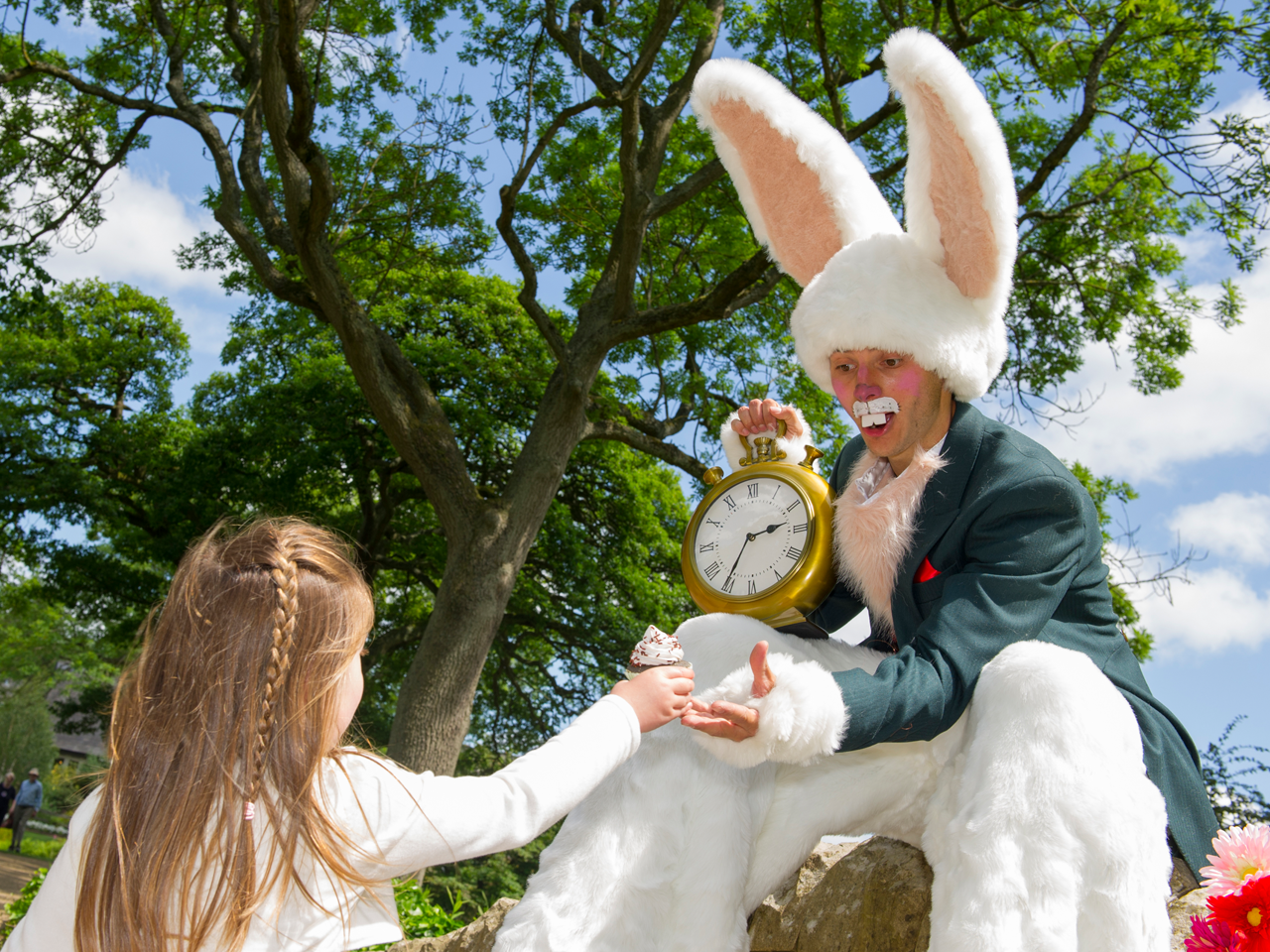 The Joker Entertainment providing Easter Entertainment, Easter Bunny stilt walker, easter bunny mascot costumes in the Midlands, Nottinghamshire, Nottingham, Leicester, Leicestershire, South Yorkshire